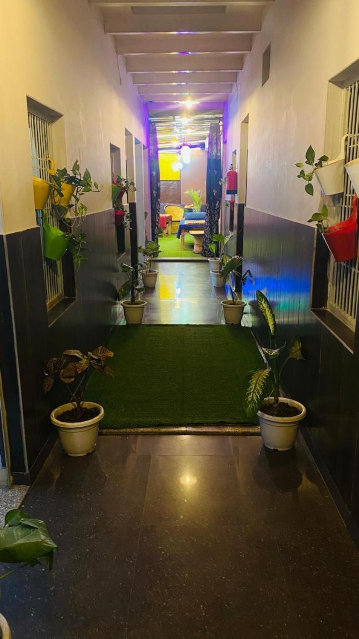 Ram Paying Guest House & Hostel Near By Krishna Janmabhoomi Mathura Bagian luar foto